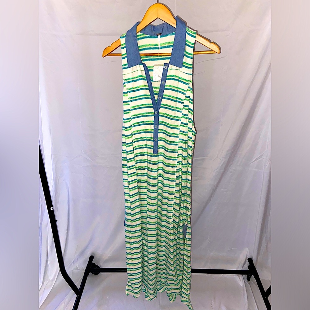X-Large blue and green racer - back denim collar side split dress.